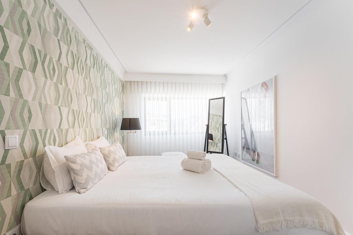 Guestready - Geometric Dawn In วิลาโดคันด์ ภายนอก รูปภาพ