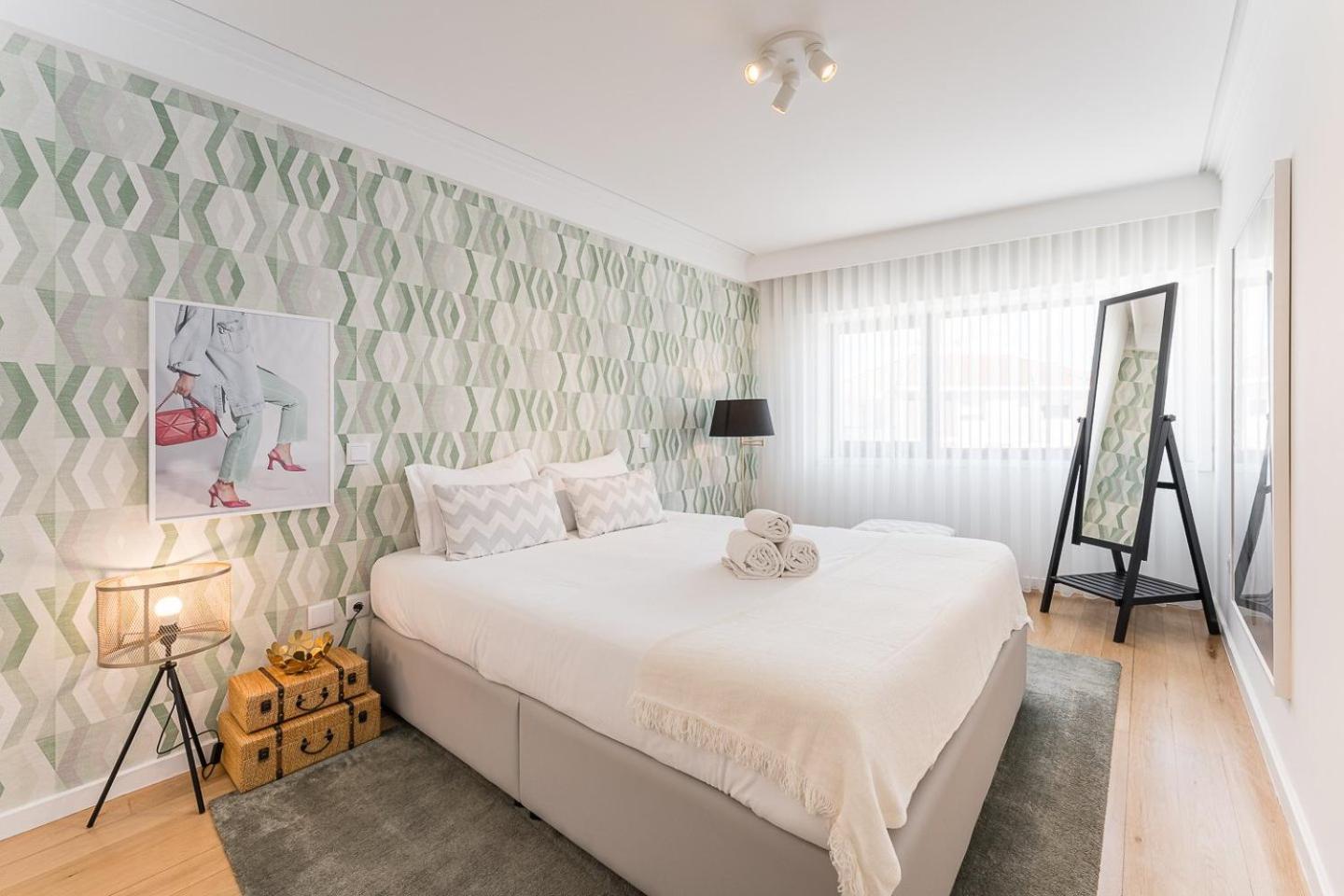 Guestready - Geometric Dawn In วิลาโดคันด์ ภายนอก รูปภาพ